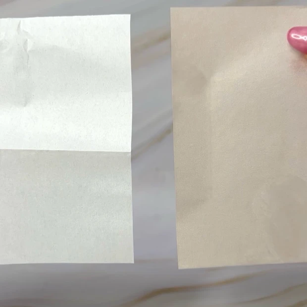 『オイルブロック 紙パウダー』　比較