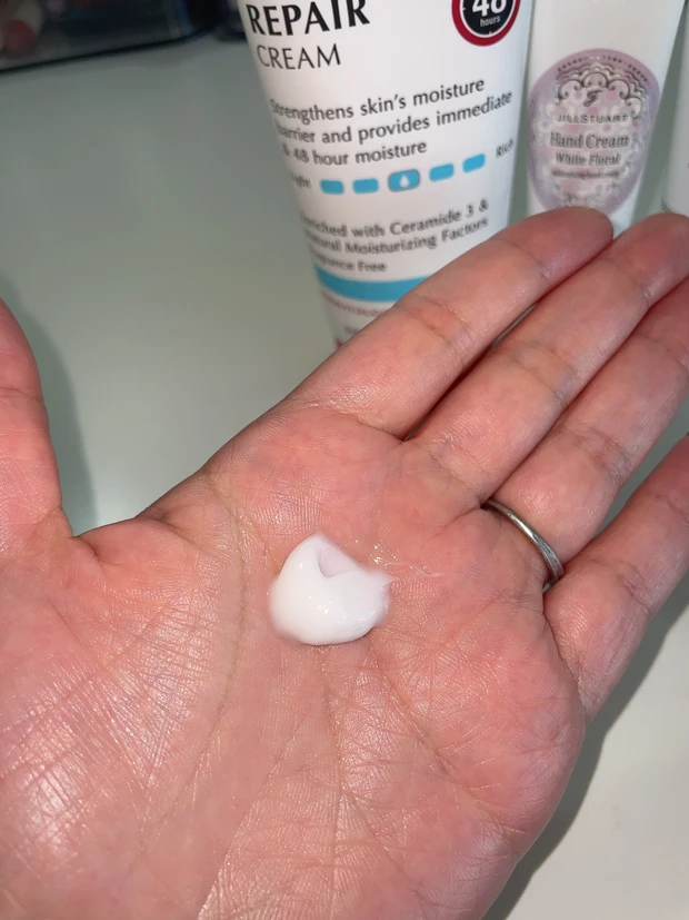 【乾燥対策】いい匂いのハンドクリームおすすめ3選｜プレゼントにも♪_8