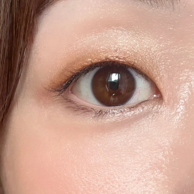 毛穴を目立たせないセザンヌの新作ハイライト