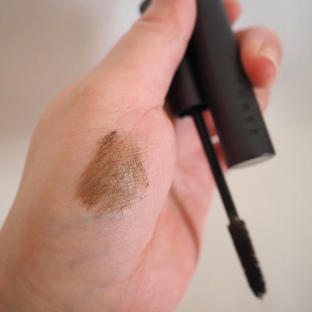 THREE(スリー)アートエクスプレッショニストマスカラ 01 EYE WITNESS スウォッチ