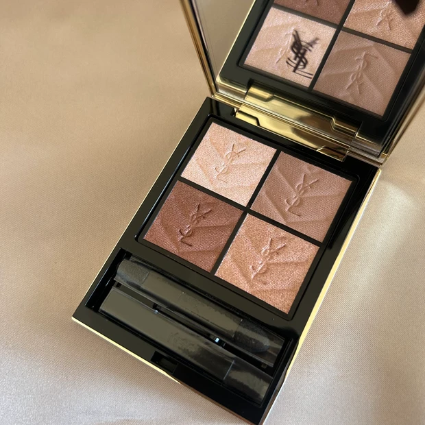 イブサンローラン 2025 メイクミーブラッシュ44 クチュールミニクラッチ チーク「YSL メイクミーブラッシュ パウダー」イヴ・サン