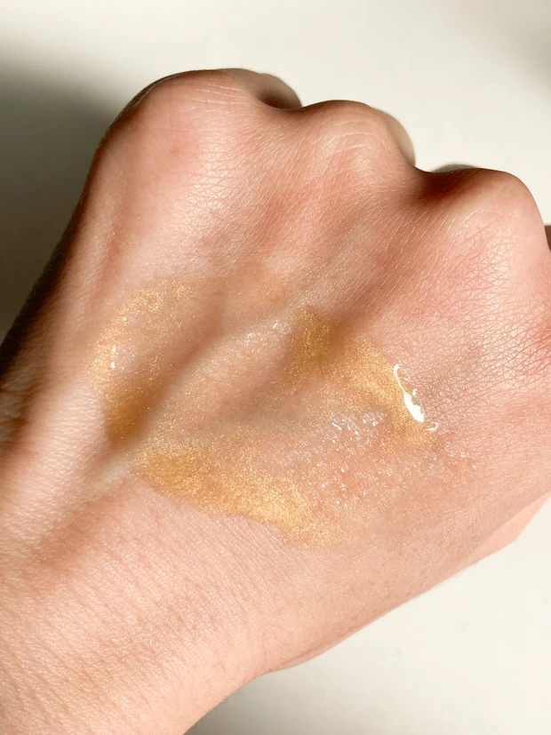 【MAQUIAインフルエンサーのオッス！推しコス】乾燥する秋冬こそ使いたい！Antipodesのグロウ リチュアルC セラムでオレンジの100倍のビタミンCを毎日のスキンケアに♪_3_1