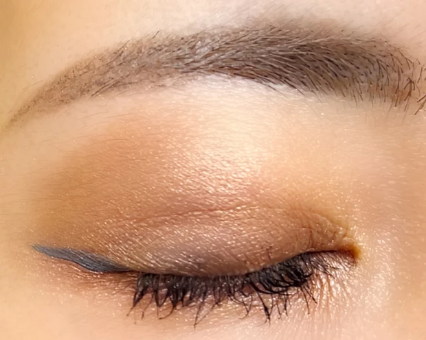 SUQQU　スック　シグニチャーカラーアイズ　夕琥珀