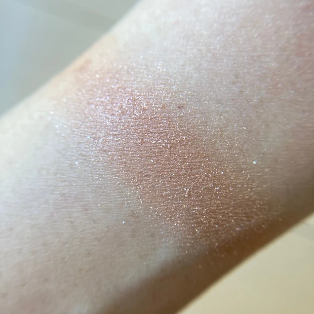 【思わず全色そろえたくなっちゃう♡】可愛いだけでそろえた、自分だけの"マキアージュ,新作アイシャドウ"をレビュー!!_4