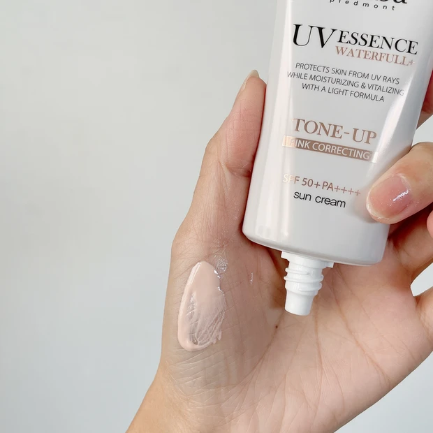 乾燥肌おすすめ プチプラ化粧下地 ダルバ ウォータフルトーンアップサンクリーム