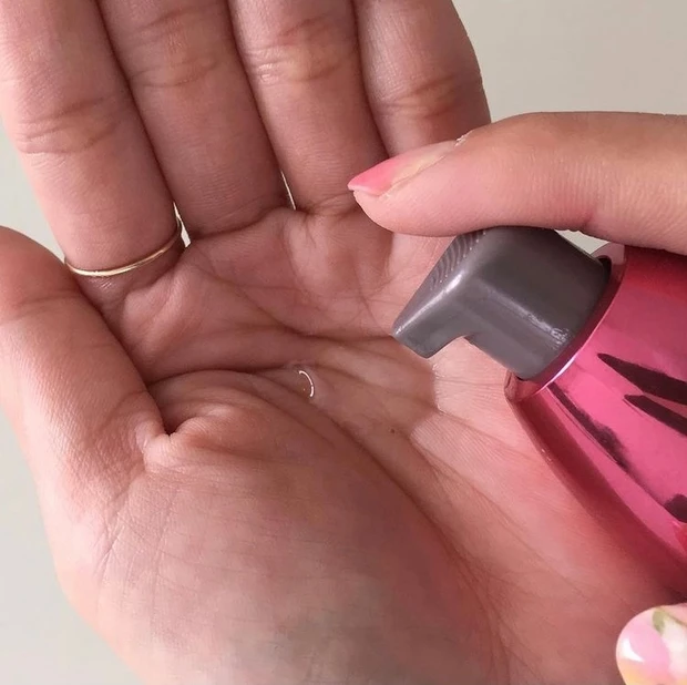 リピート12本!花粉症のムズムズ肌にマストなディセンシア、アヤナスシリーズを紹介!_2_2