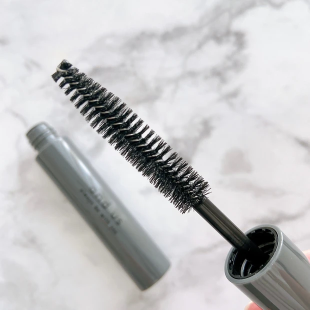 【意外と目立つ〇〇対策に！！】アナウンサーの必需品💁‍♀️✨and us「ヘアスタイリングブラシ」💕_2_2