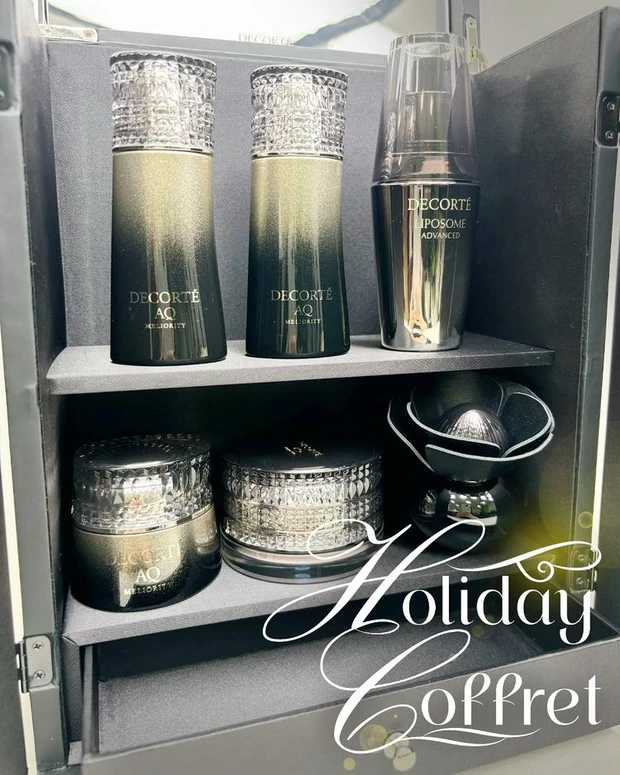 【3位】コスメデコルテ55周年記念の超豪華ボックスが登場！ 全6品が詰まったコフレ【クリスマスコフレ2025】
