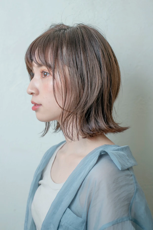 【30代・40代向き】セミウェットな質感がレディ！ 大人のくびれミディアムボブ_2_1