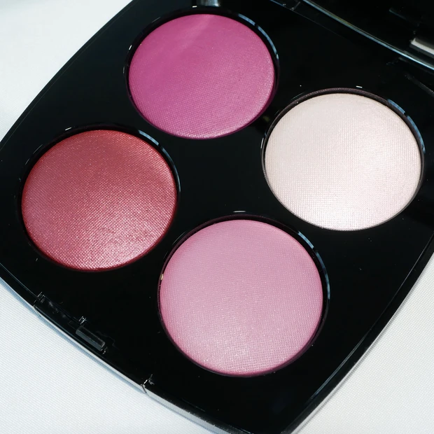 CHANEL シャネル ルージュ ヌワール コンフィダンス アイ&チークカラー パレット