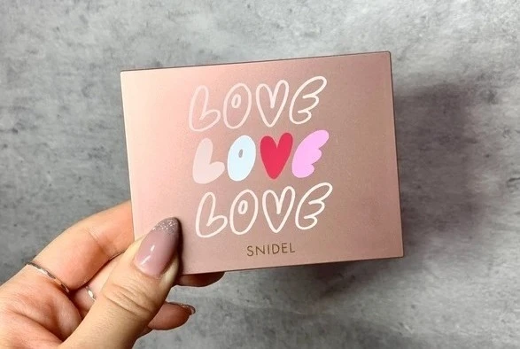 フェイス スタイリスト