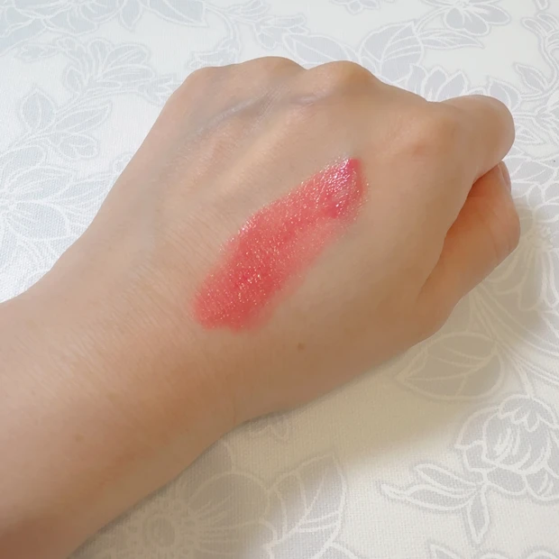 イヴ・サンローラン ボーテ YSL ラブシャイン リップスティック 163のスウォッチ②