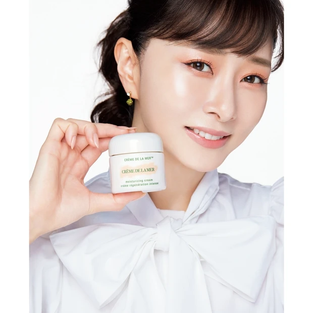 MAQUIA11月号増刊付録！クレーム ドゥ・ラ・メールの魅力を石井美保…