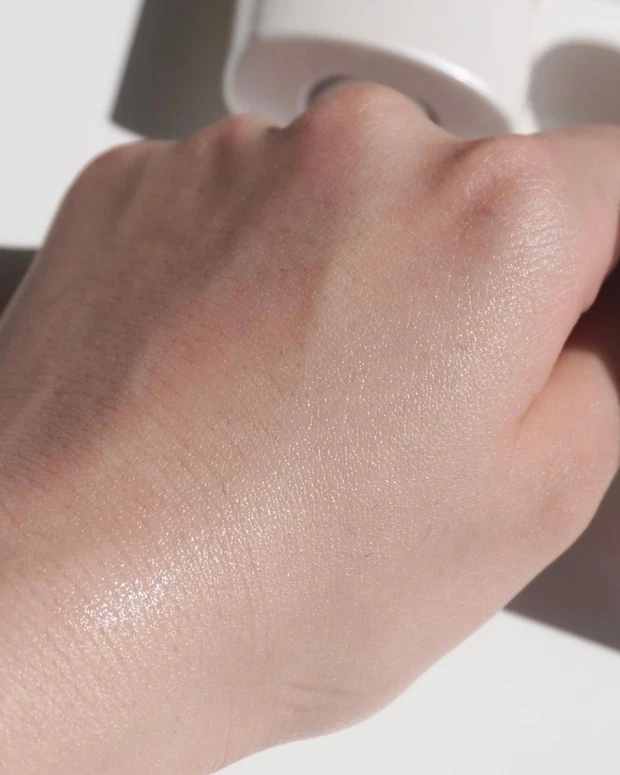 MAQUIAインフルエンサーのオッス推しコス！夏にピッタリのDiorの乳液を大紹介！_3_2