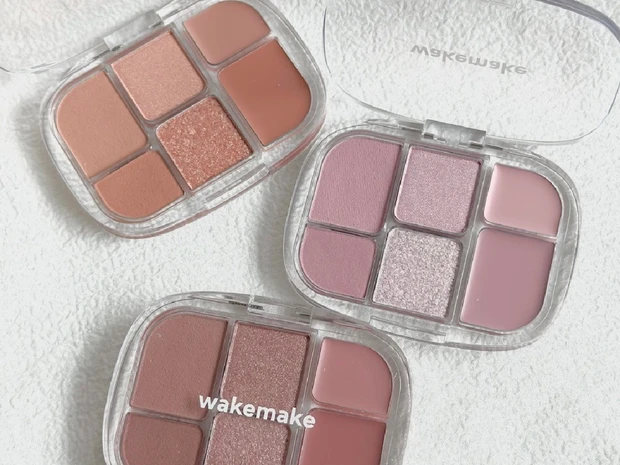 wakemakeのマルチパレットをスウォッチ！ アイメイクからチーク、ハイライトまで使い方自由自在