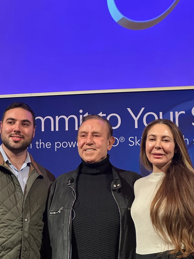 オバジファミリーに会えました！オバジさんのお肌はピカピカ！_4_2