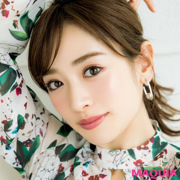 ブルベ肌×女子会は 赤レンガ色シャドウ