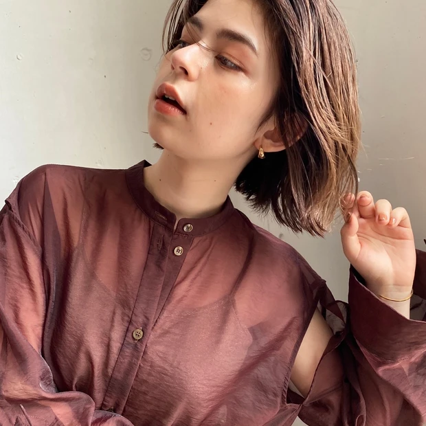 大人のこなれタイトボブ 逆サイド