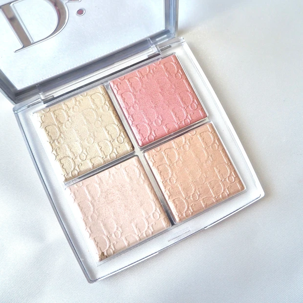DIORディオールバックステージ フェイスグロウパレット 004 ローズゴールド