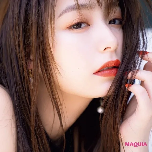 宇垣美里さんの夏メイク！ ボルドーのアイライナーでアンニュイな表情に