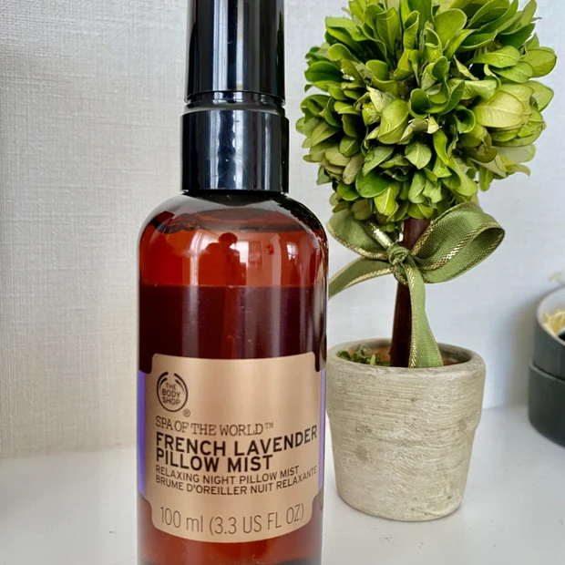 もっと早く寝室以外にも持ち出せば良かった〜!「フレンチ ラベンダーピローミスト」