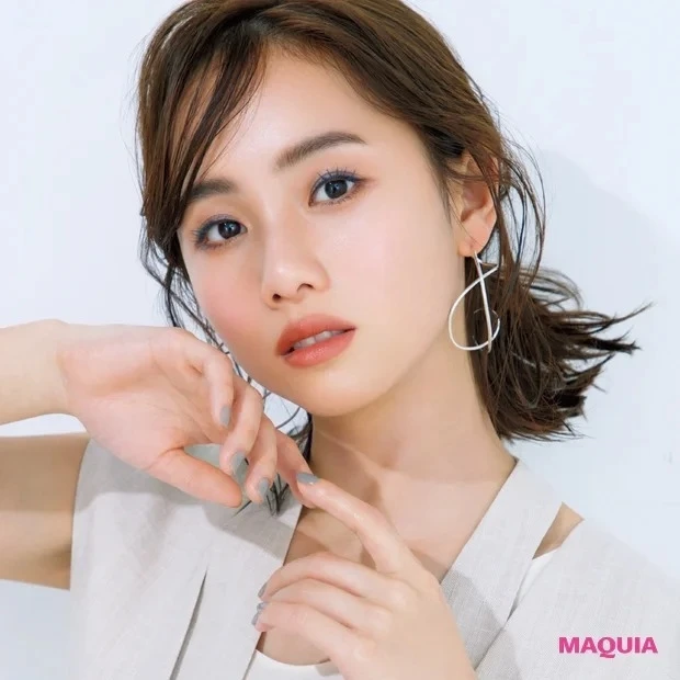 グレイッシュマスカラでモードな抜け感を! 岡野瑞恵さんが教える旬カラーのプラステク