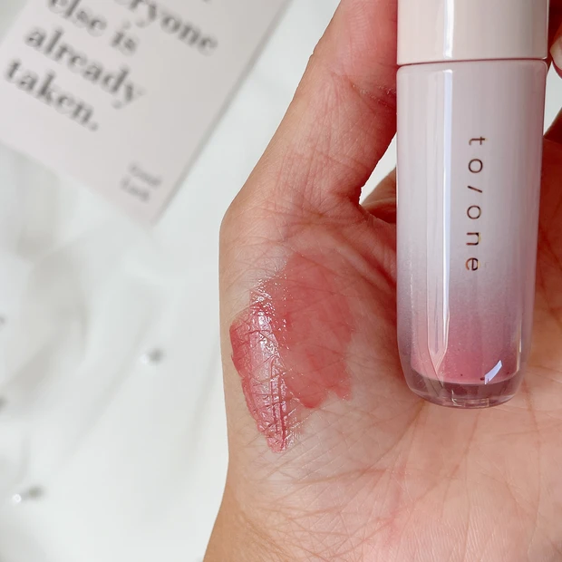 トーン 新作 ペタルブルーミンググロス 07 Soft Mauve‎ ブルベ