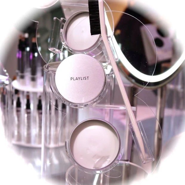 驚く新発想!アホ毛対策アイテムが新発売!