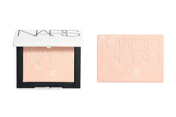 NARS ライトリフレクティング プリズマティックパウダー プレスト ナーズ リフ粉