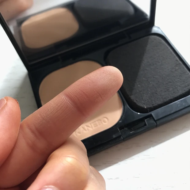 "概念越え”のベースメイク！
「生肌印象」な仕上がりを実現するファンデーションと化粧下地のご紹介♪_2_2