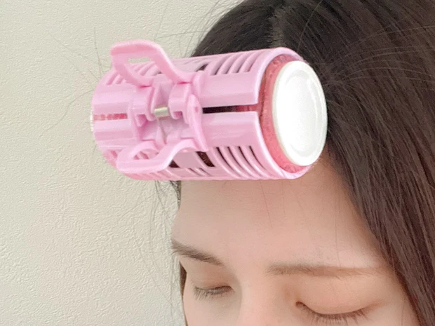 【プチプラコスメ】ダイソーでホットカーラー！？持ち運べて前髪ピンチの強い味方になりそう♩_4
