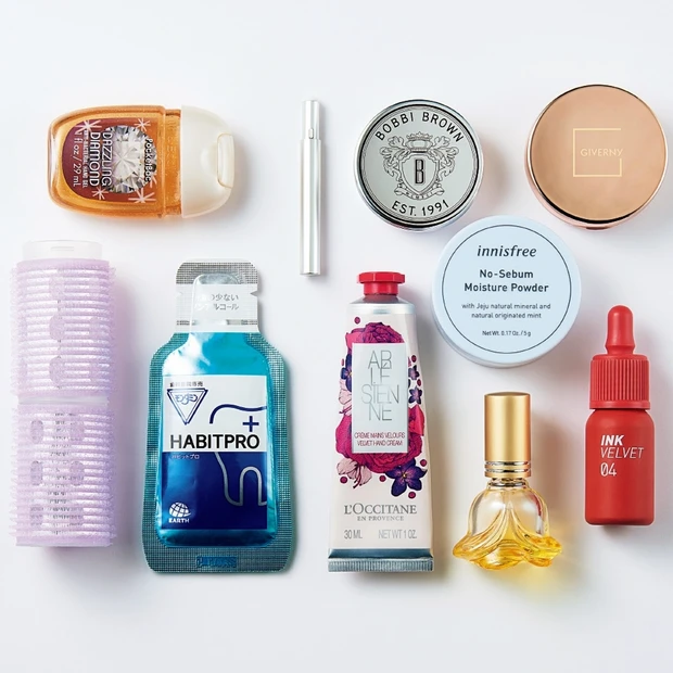 美容好きさんのポーチの中身GALLERY_1_4