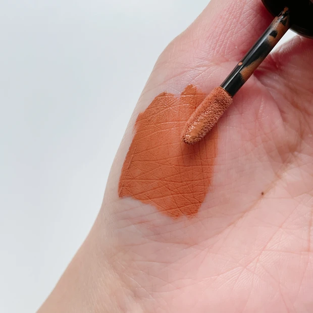 RMK リクイドマットリップカラー 02 スウォッチ