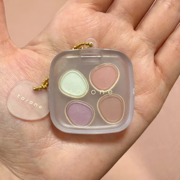 【to/one（トーン）】コスメガチャに人気コスメのミニチュアチャームが初登場！_3_1