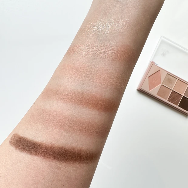 【ウォンジョンヨ  メタルシャワーペンシル】
韓国コスメブランドでアイメイク♡_7_2