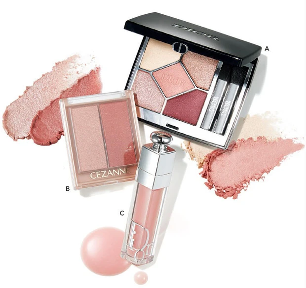 淡いピンクトーンでまとめたミュートメイク 使用コスメ