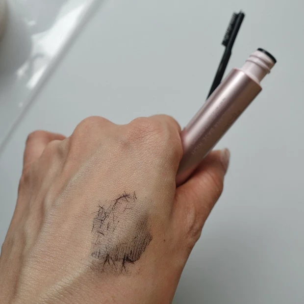 【エテュセ マスカラ】リピ買い確定！なりたい目元で選ぶ「推し3選」を徹底レビュー：①マスカラベース リッチ