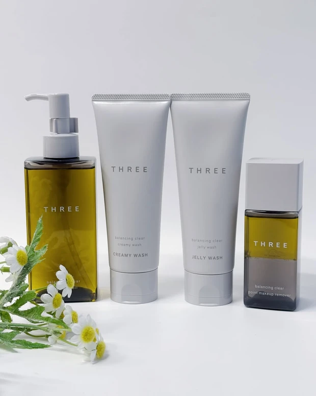 THREE 新ライン 「バランシング クリア」