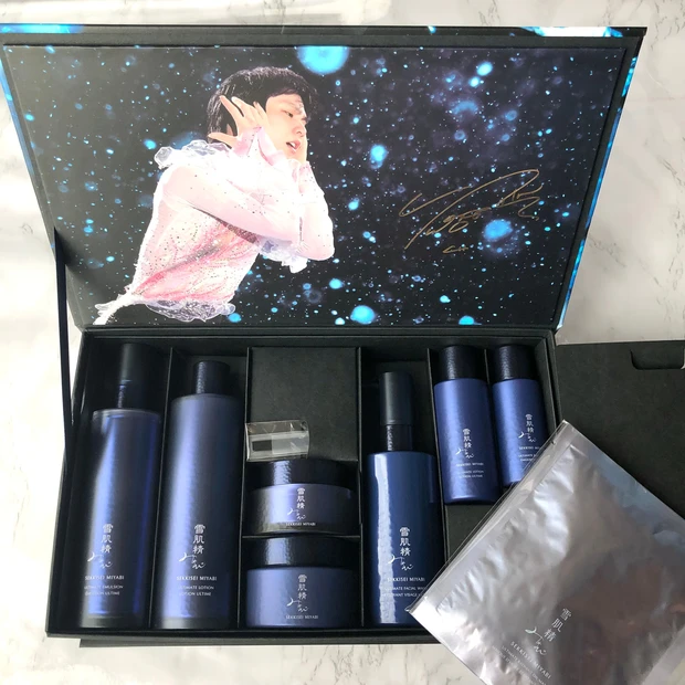 雪肌精みやび羽生結弦ドリームコフレバッグ付 GIFTミラー鏡付 再販開始