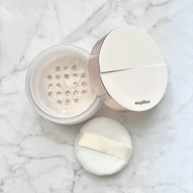 マキアージュ エッセンスグロウキープパウダーの写真
