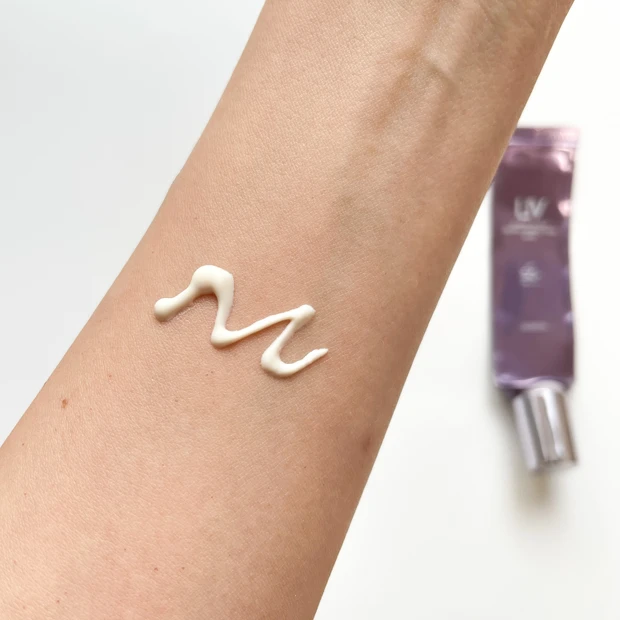 【エレガンス ラプードル オートニュアンス、アルビオン、ディオール、クレドポー】デパコス好きが選んだ毎日メイク【ベースメイク編】_3_1