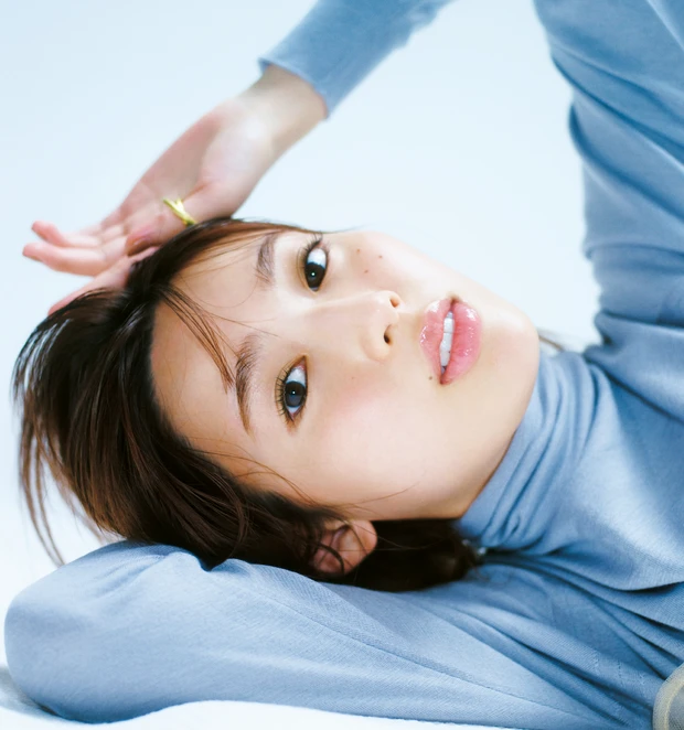 【秋メイク2024】トレンドカラーを使ったおすすめの秋メイクは？ 秋新色コスメの使い方をレクチャー_69