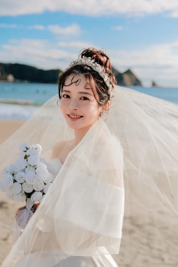 ももち　牛江桃子　マキアTOPビューティーズ　ウェディングフォト　結婚