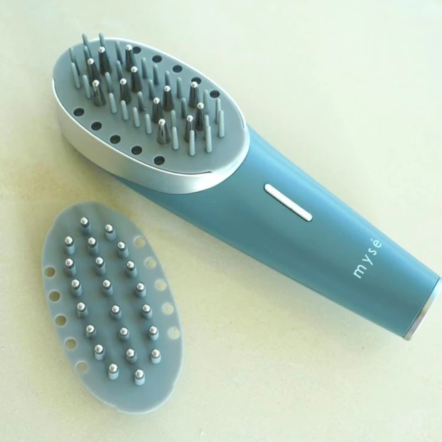 ミーゼ 電気ブラシで頭皮やフェイスのもたつきをリフトケア