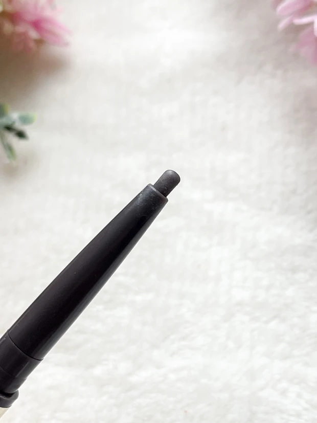 ＼セザンヌ／人気の繰り出し式アイブロウ新色！_3