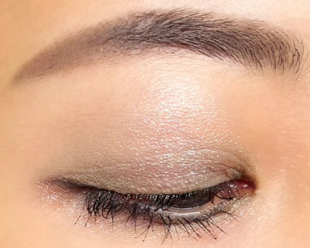 SUQQU　スック　ホリデーコレクション　クリスマスコフレ　デパコス　シグニチャーカラーアイズ　俄雪