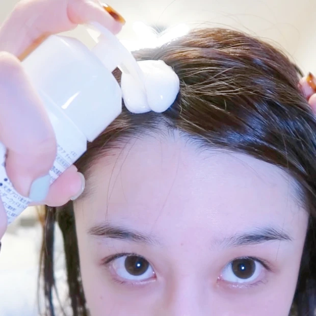 【動画あり】お肌以外にも頭皮の保湿は必要⁉︎頭皮専用の美容液で今日から始める頭皮ケア✨_3_1