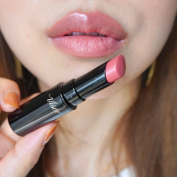 【おすすめ粘膜リップ①】 ヴィセ「ネンマクフェイク ルージュ」 人気色「PK850 うさぎの恋人」　スウォッチ　着画像　仕上がり