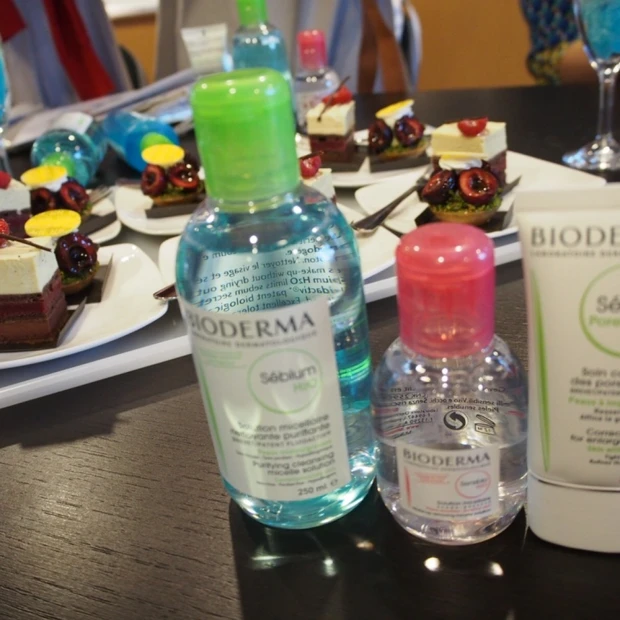 脱メイク崩れ！ビオデルマのあのシリーズを使った裏ワザ！！