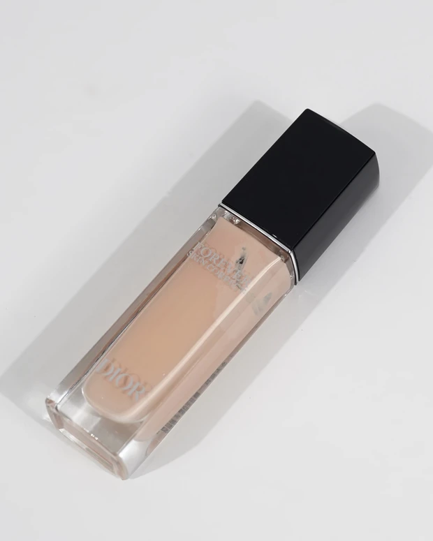 ディオール　コンシーラー　ベースメイク